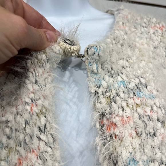 Solitaire cardigan size large - Picture 5 of 10